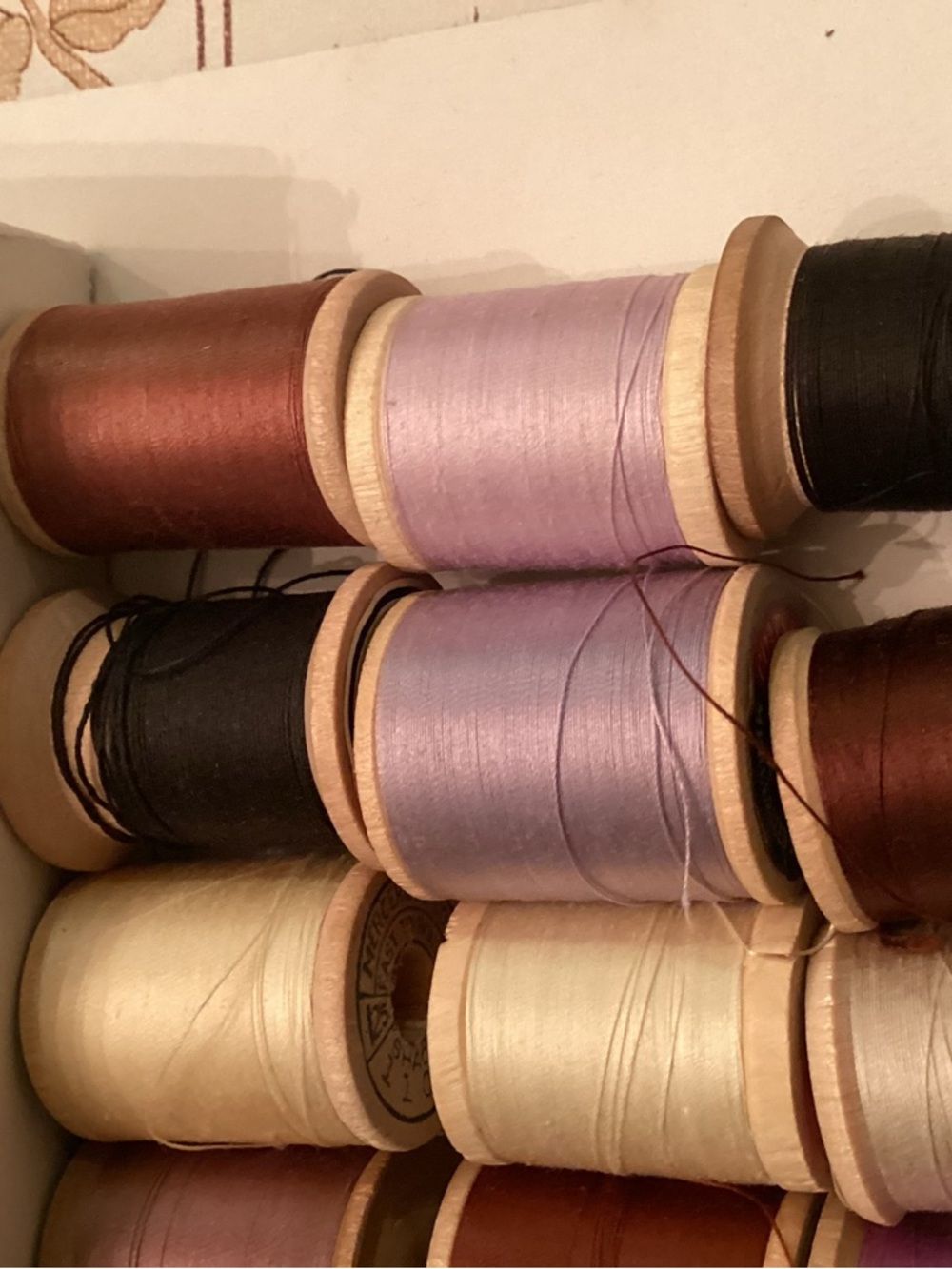 VTG Wooden Spools of Thread (29) Clark’s , Clark’s & Coats - Picture 6 of 11